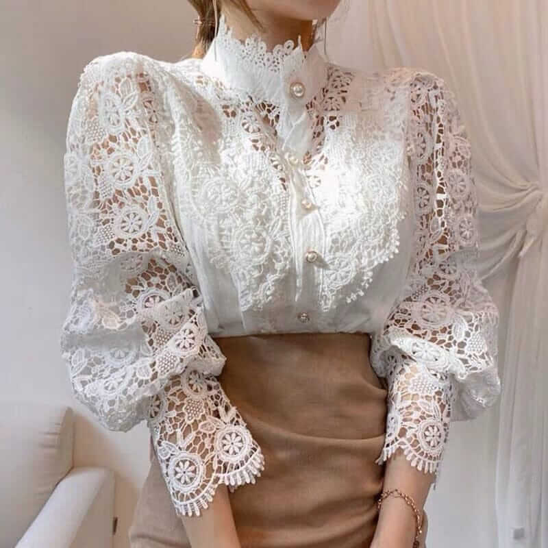 Blusa Feminina Bordada Vintage